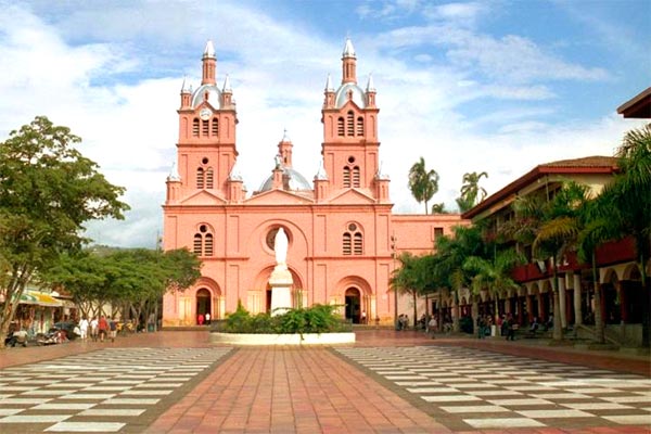 Tour a Buga y Lago Calima