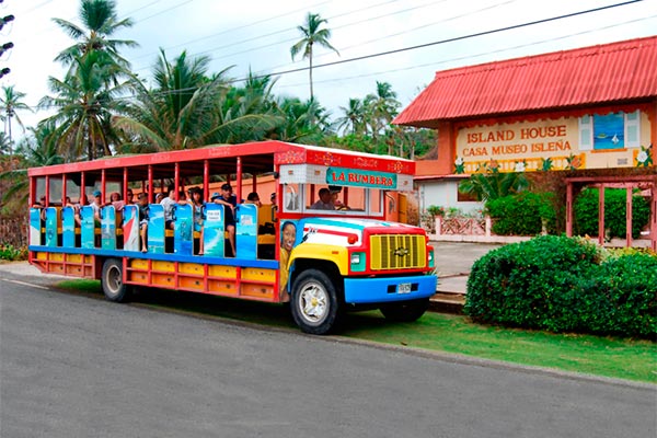 Tour Vuelta a la Isla
